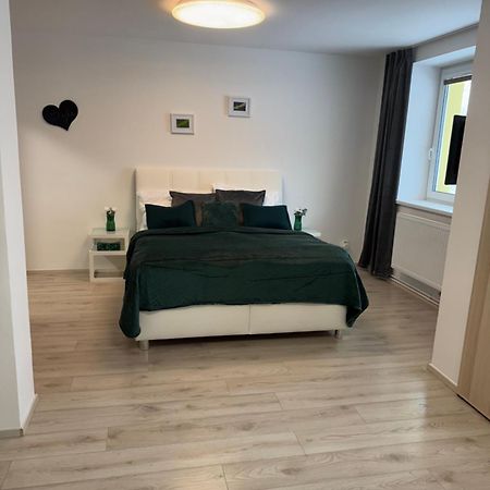 Black & White Apartments, Mytinka, Jeseník Екстериор снимка